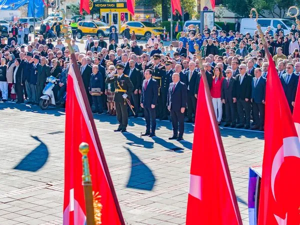 Ünye’de 29 Ekim Cumhuriyet Bayramı Coşkuyla Kutlanıyor