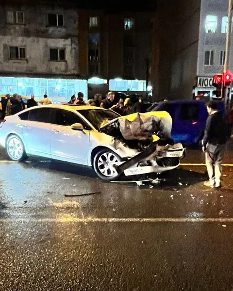 Ünye’de Trafik Kazası: 3 Yaralı...