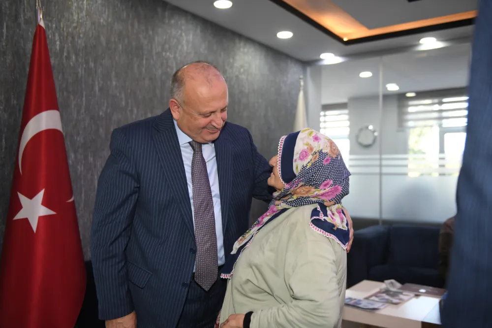 BAŞKAN TAVLI, “HEMŞEHRİLERİMİZİ DİNLİYOR, SORUNLARA ÇÖZÜM ÜRETİYORUZ”