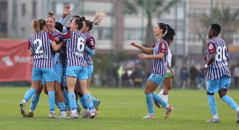 Trabzonspor Kadın Futbol Takımı Ünye Kadın Spor’u 5-0 Mağlup Etti