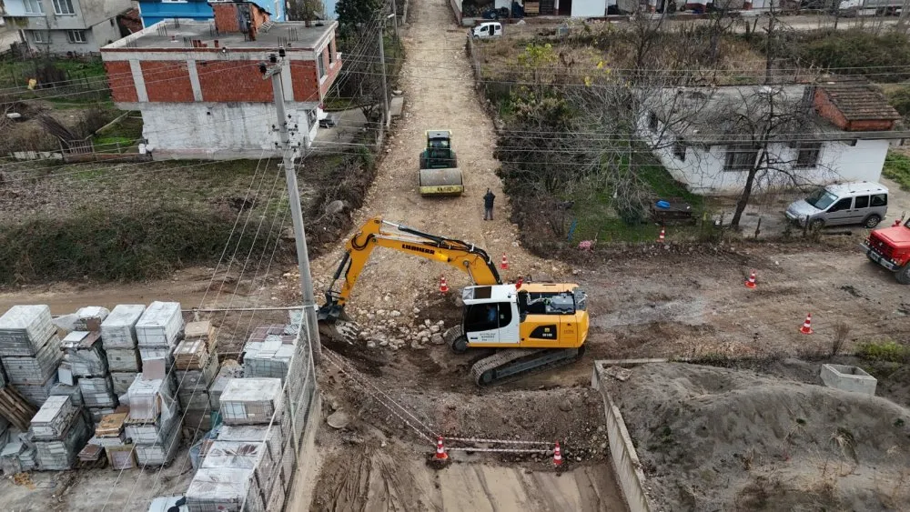 KURTULUŞ MAHALLESİ SANCAK SOKAK ASFALTA HAZIRLANIYOR..