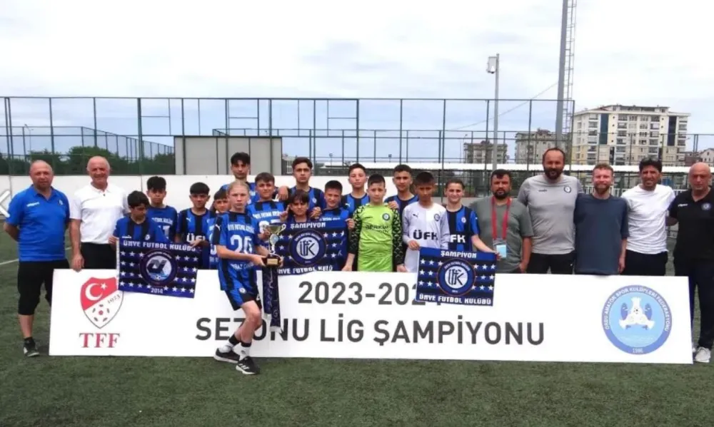 ÜFK’dan bir şampiyonluk da U13 Liginde…