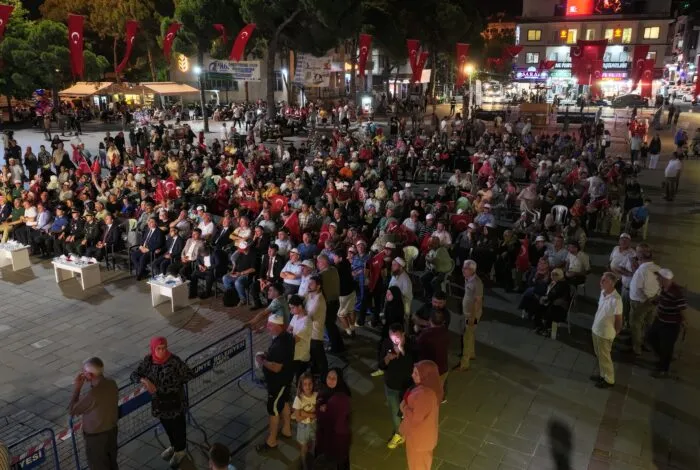 BAŞKAN TAVLI, “ÜLKEMİZ 15 TEMMUZ RUHUYLA YÜKSELMEYE DEVAM EDECEKTİR”