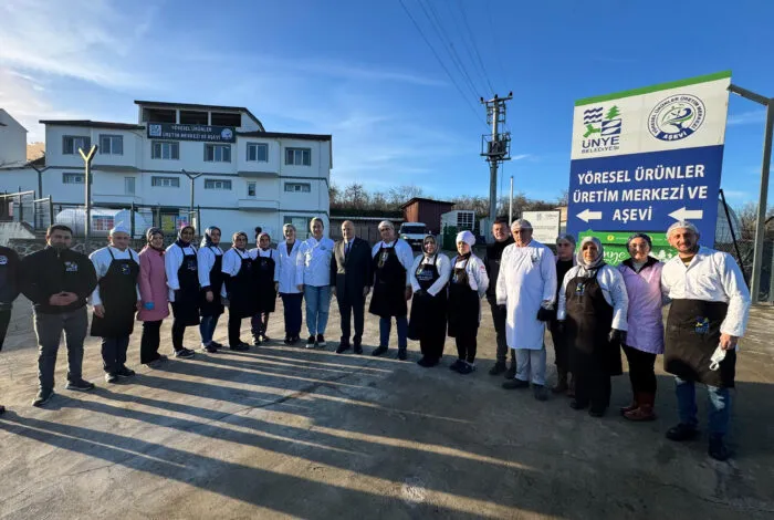 Ünye Belediyesi ihtiyaç sahibi vatandaşlara her gün sıcak yemek imkanı 