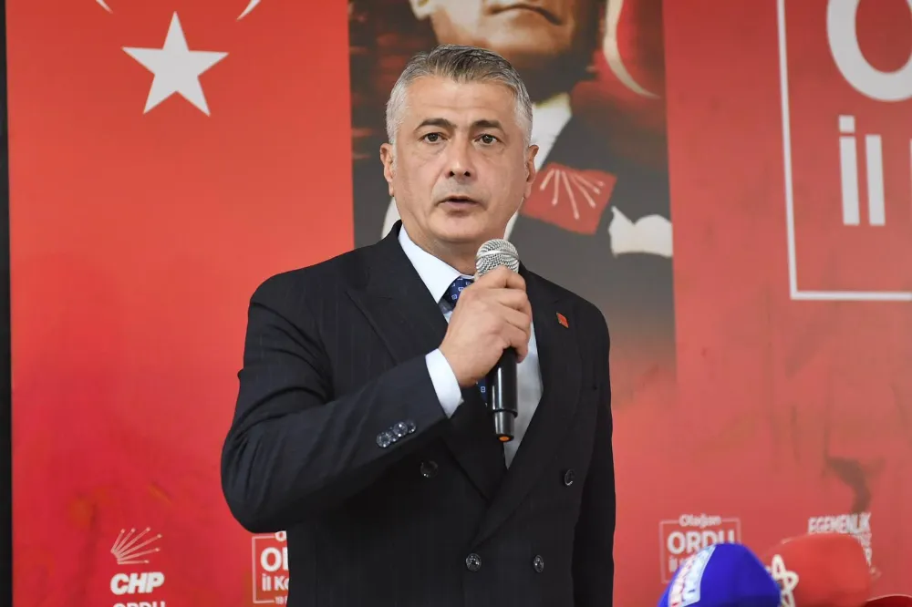Bülent Akpınar Yeniden İl Başkanı Seçildi.