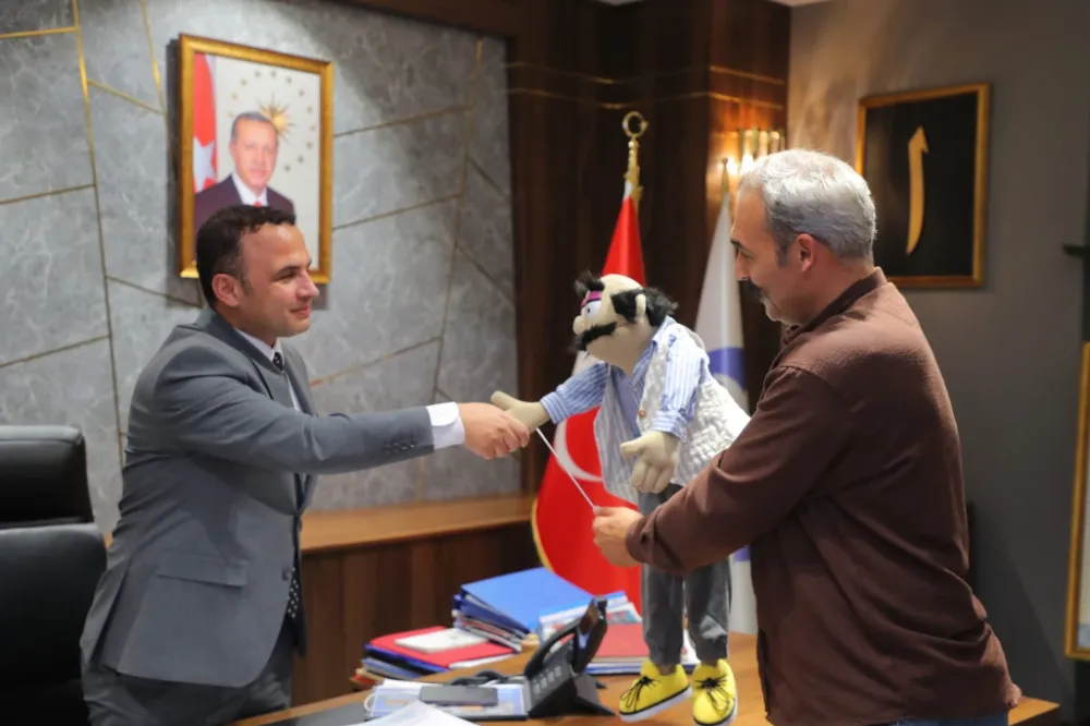 Ünye Şehir Tiyatrosu’ndan Başkan Kibar’a Ziyaret..