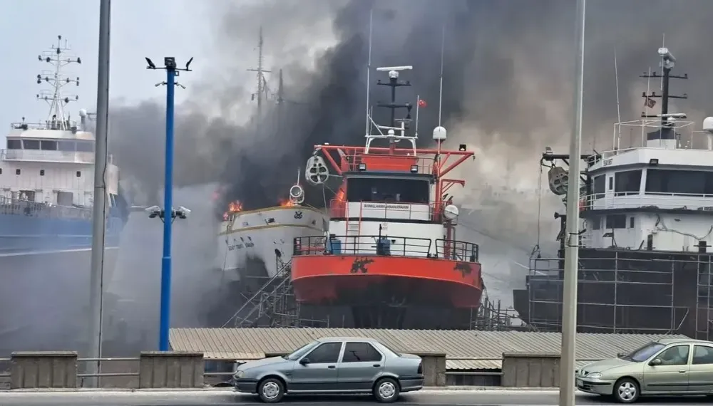 Ünye Limanı’nda Korkutan Yangın!