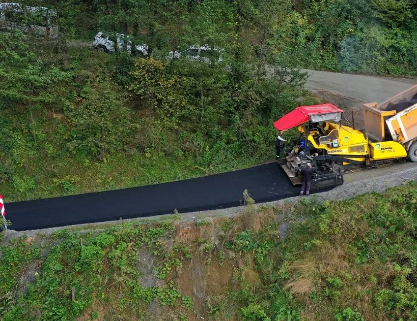 GÜRGENTEPE’DE SICAK ASFALT MUTLULUĞU