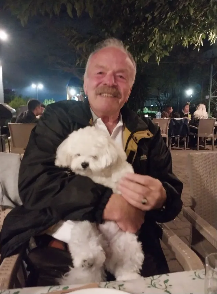 Emekli Öğretmen Abdullah Coşkun Hayatını Kaybetti