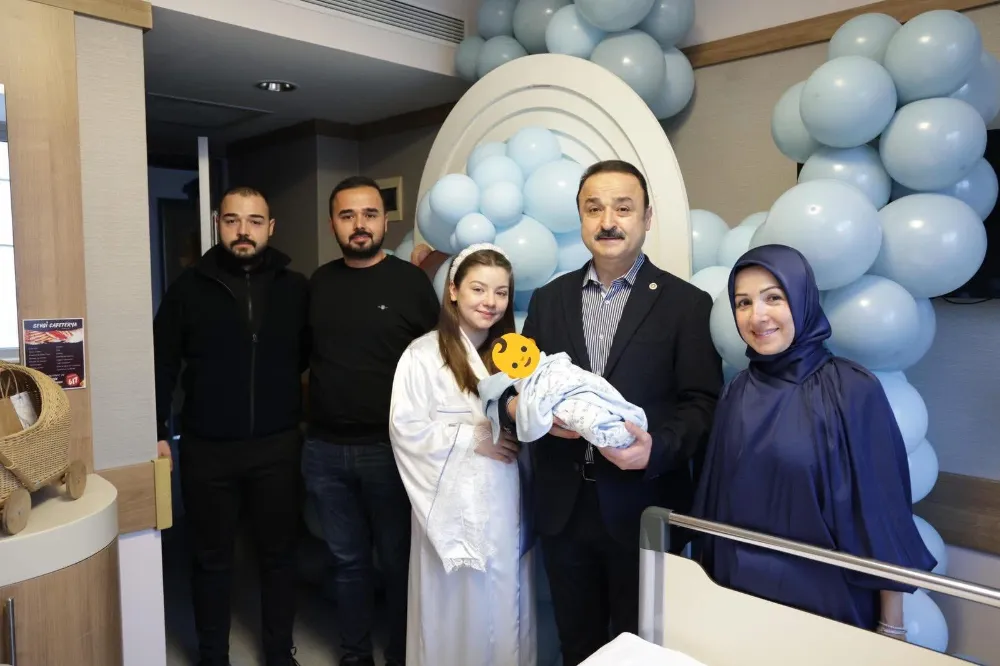 MHP Ordu Milletvekili Naci Şanlıtürk Dede Olmanın Mutluluğunu Paylaştı..