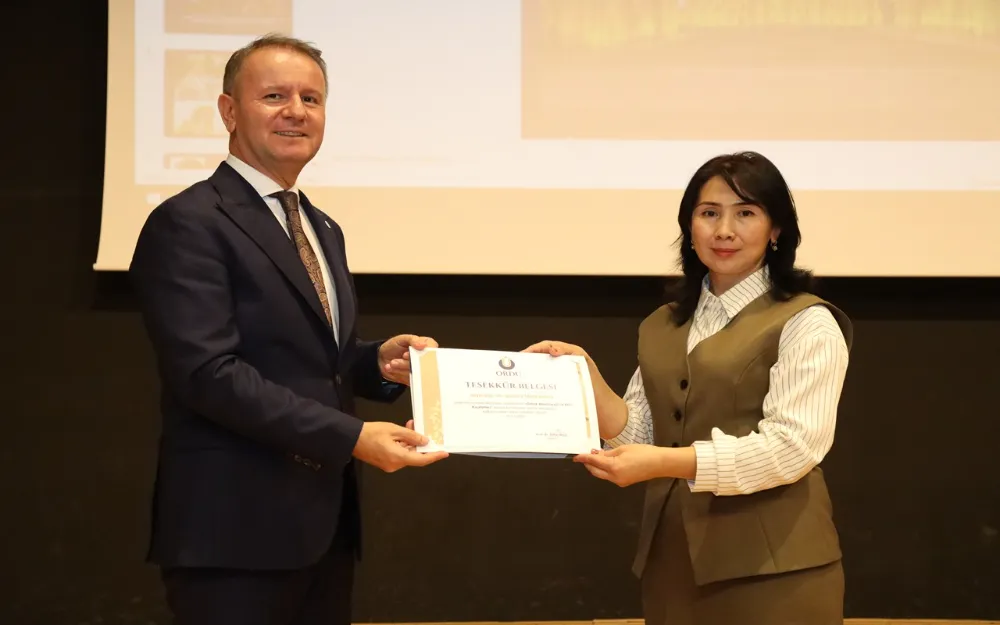 ODÜ’de Özbek Medeniyeti ve Gelenekleri Konuşuldu