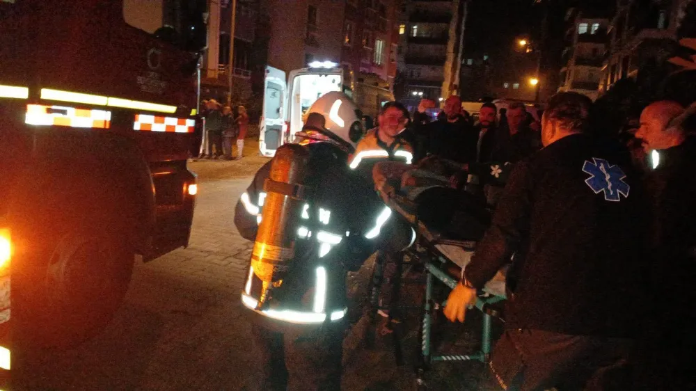 ORDU İTFAİYESİ’NİN HIZLI MÜDAHALESİ 12 YAŞINDAKİ KIZ ÇOCUĞUNUN HAYATINI KURTARDI