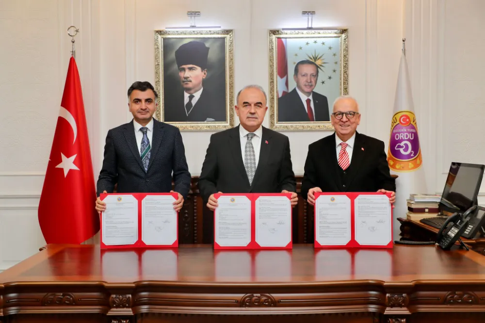 İş İnsanı Şahin, Mahallesine Köy Yaşam Merkezi Yapacak