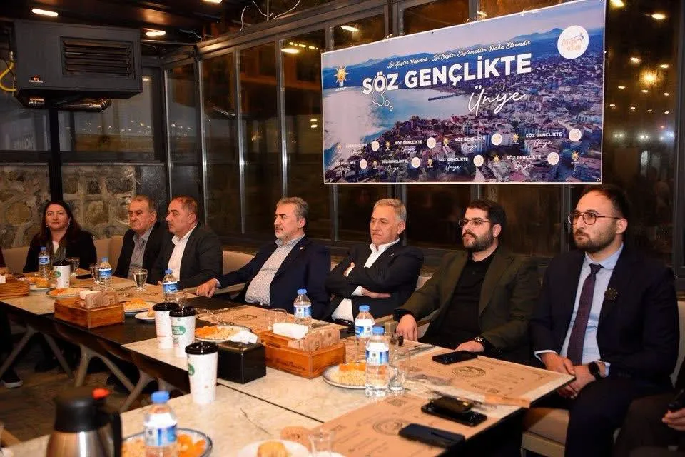 “SÖZ GENÇLİKTE” PROGRAMI...