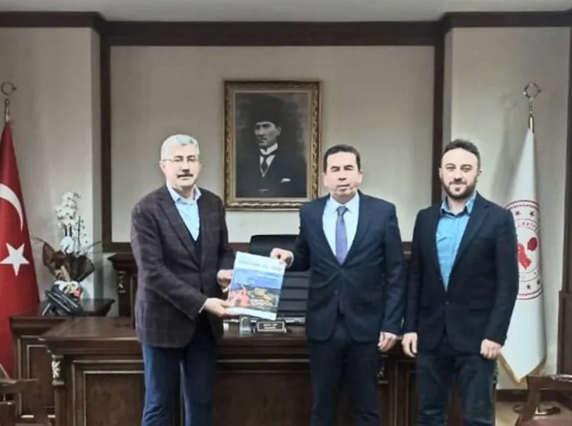 KAYMAKAM IŞIK, BAŞHEKİM DÜNDAR’DAN SAĞLIK ÇALIŞMALARI BRİFİNGİ ALDI