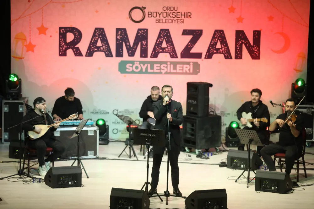 Ordulular Umut Mürare’nin İlahileriyle Mest Oldu