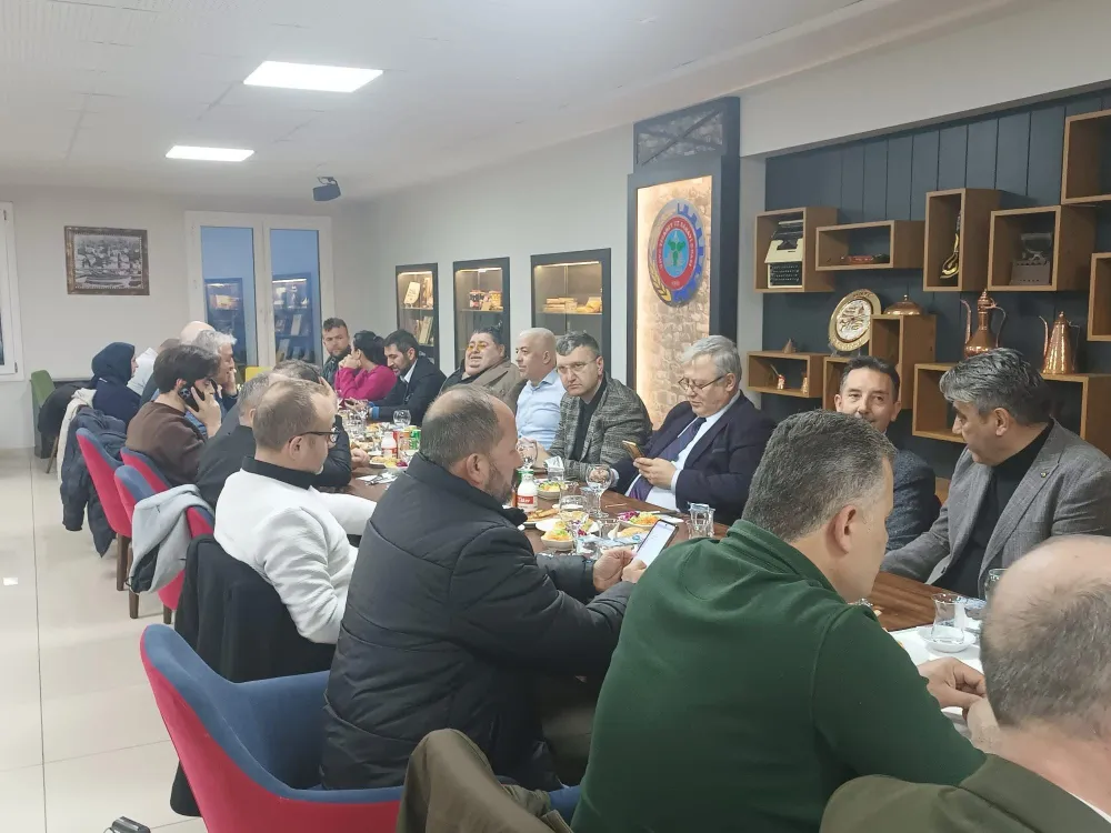 ÜTSO, Basın Mensuplarıyla İftarda Buluştu