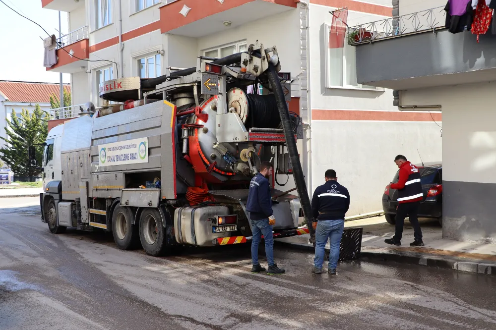 ORDU’DA KANAL VE YAĞMUR SUYU HATLARI TEMİZLENİYOR