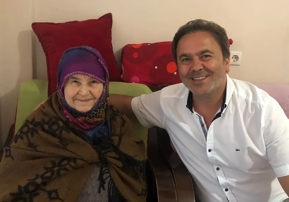 Ordulu Türk Halk Müziği Sanatçısı Aydın Beyoğlu