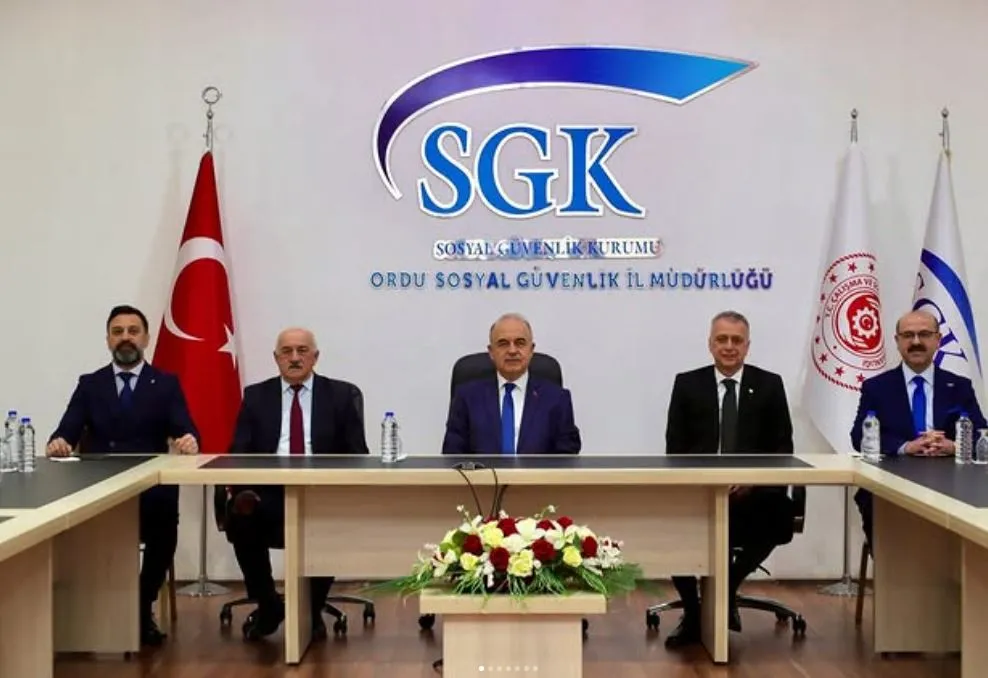 Ventilatör Cihazı İçin Bağışta Bulunan Hayırseverlere Teşekkür Belgesi Verildi