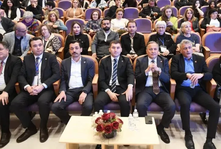 Altınordu’da edebiyat şölenine yoğun katılım…