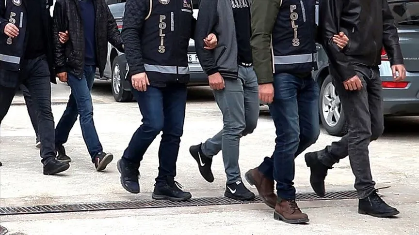 ARANMASI OLAN 20 KİŞİ YAKALANDI!