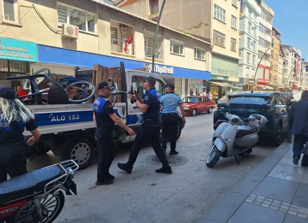 Büyükşehir’den Kaldırım İşgaline Geçit Yok