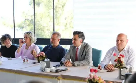 Vargeloğlu, Öğretmenlerle Buluştu