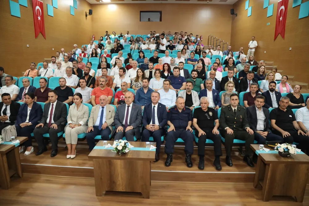 ODÜ’DE “ZAFERİN ADI TÜRKİYE” KONFERANSI VERİLDİ
