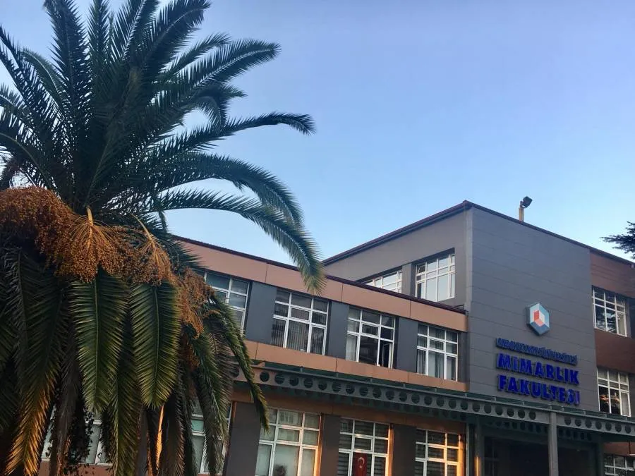 Mimarlık Fakültesi Öğrencileri ‘Murat Artu ve Mimarlık Tutkusu Yarışması