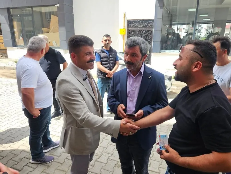 YENİDEN REFAH PARTİSİ ÜNYE İLÇE BAŞKANI MEHMET ÜSTÜNDAĞ’DAN İPEKYOLU MAHALLESİ’NDE ESNAF ZİYARETİ