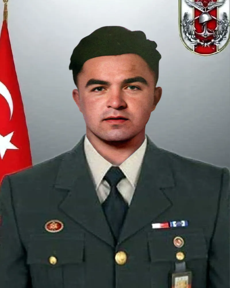 ŞEHİDİN VAR ORDU!