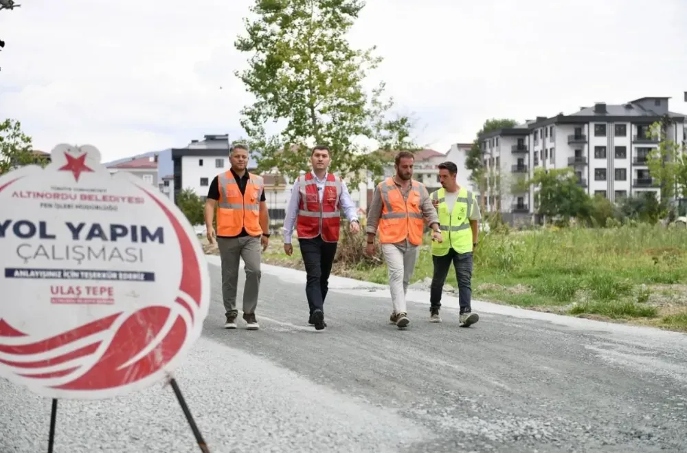 BAŞKAN TEPE ASFALT ÇALIŞMALARINI YERİNDE İNCELEDİ