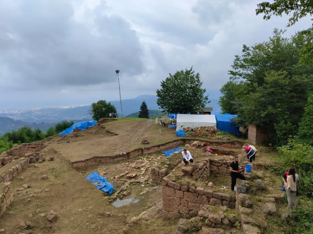 ORDU KURUL KALESİ’NDEN TARİH FIŞKIRDI!