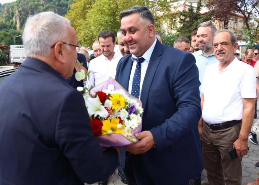 FATSA BÜYÜK SANAYİ SİTESİ ESNAFINA ASFALT MÜJDESİ!