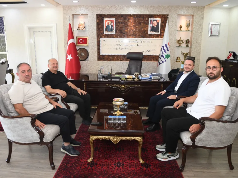 ÖZDEMİR’DEN BAŞKAN TAVLI’YA ZİYARET