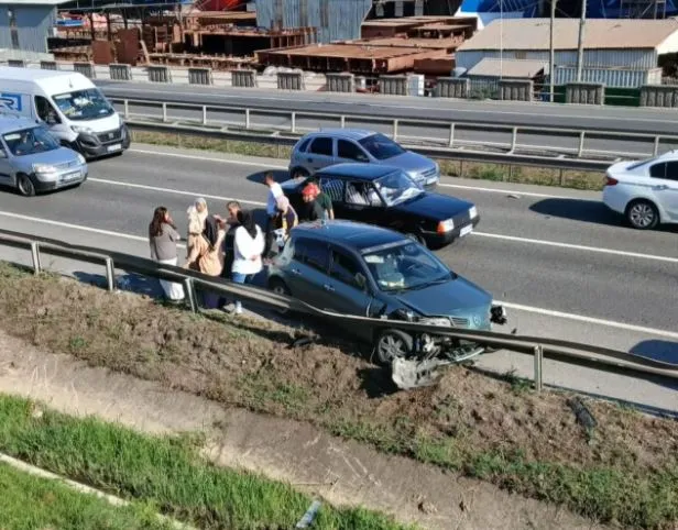 Ünye Liman Mevkiinde Trafik Kazası